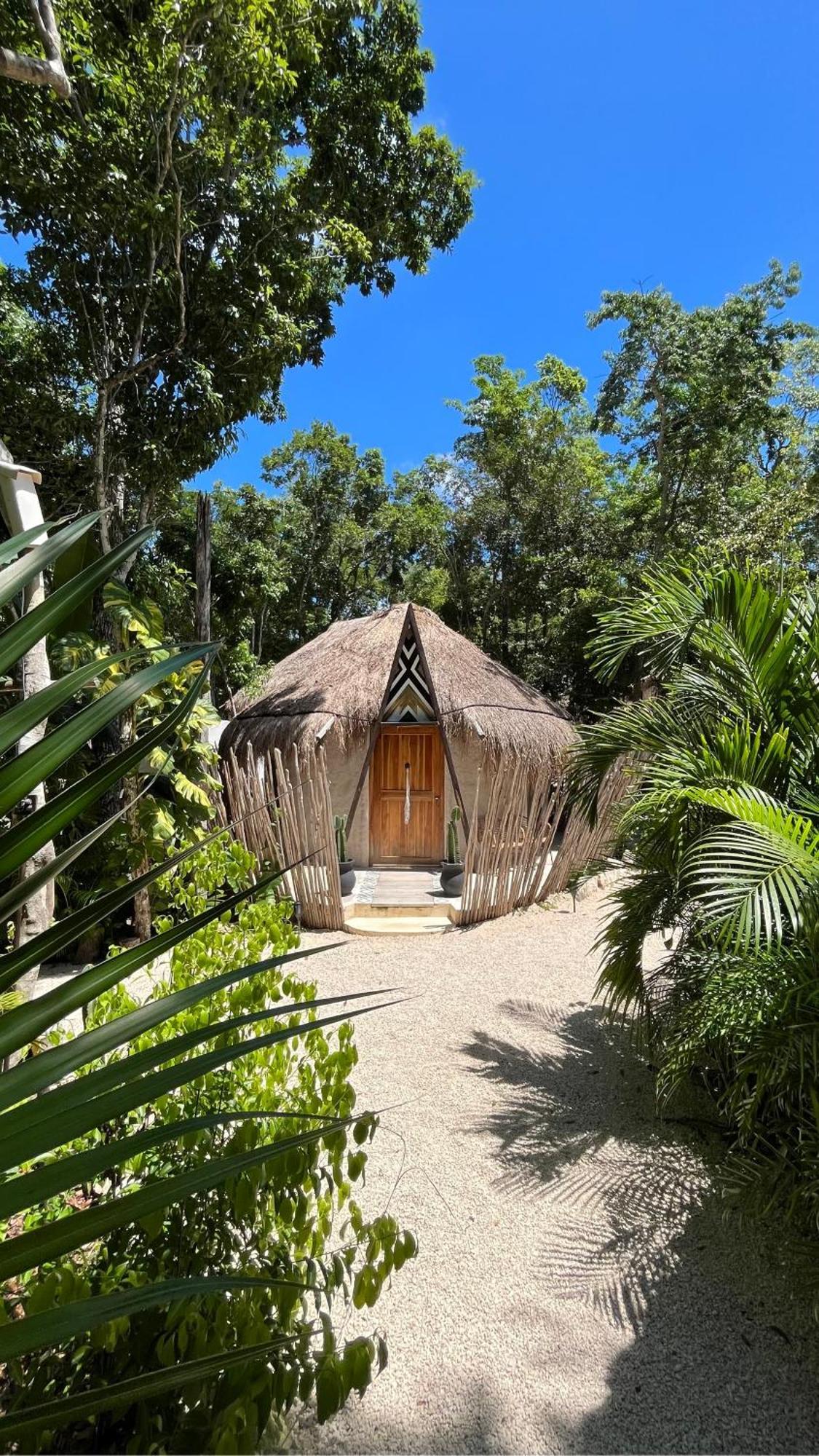 The Yellow Nest Tulum Hotel Exterior photo