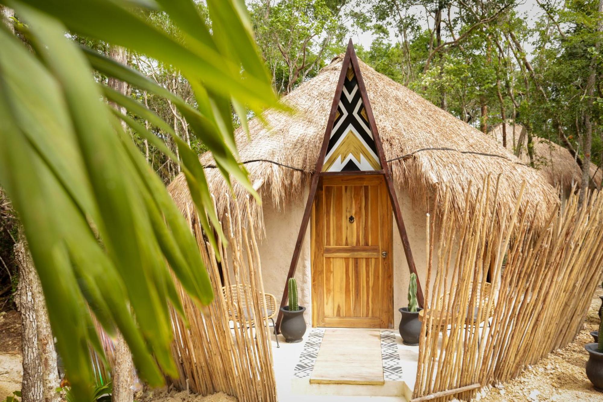 The Yellow Nest Tulum Hotel Exterior photo